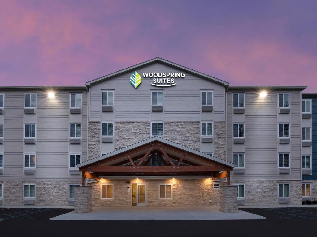 WoodSpring Suites Austin Central